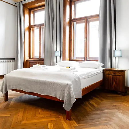 Magnificent Zyblikiewicza 11a, Location Apartman