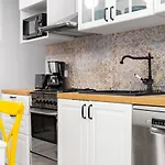 דירה Magnificent Zyblikiewicza 11a, Location
