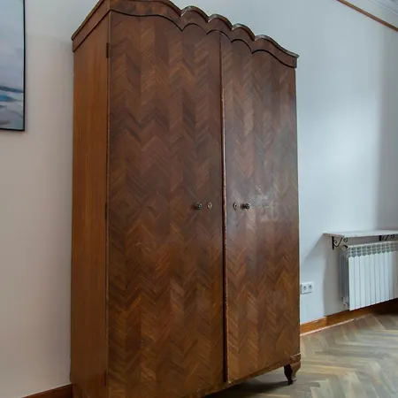 Apartament Magnificent Zyblikiewicza 11a, Location