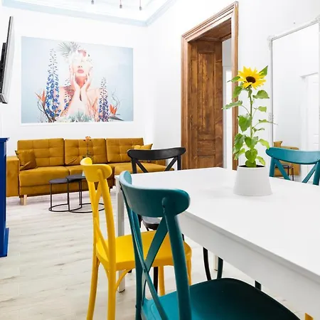 Magnificent Zyblikiewicza 11a, Location * Cracovie