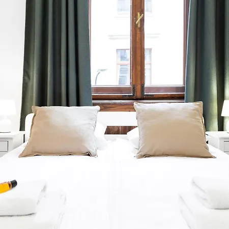 Magnificent Zyblikiewicza 11a, Location * Cracovia